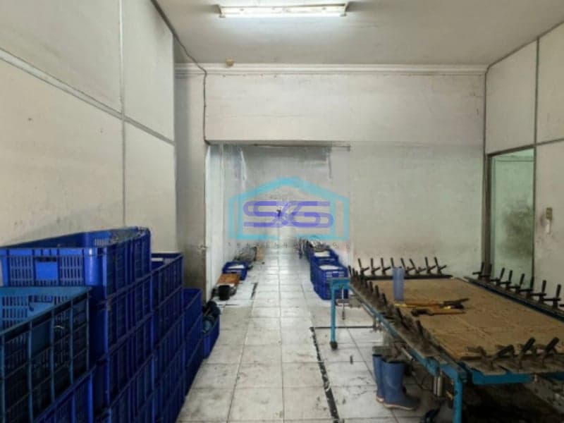 Dijual Gudang Siap Pakai Luas Bangunan  1387 m² Lokasi Batu Ceper Tangerang