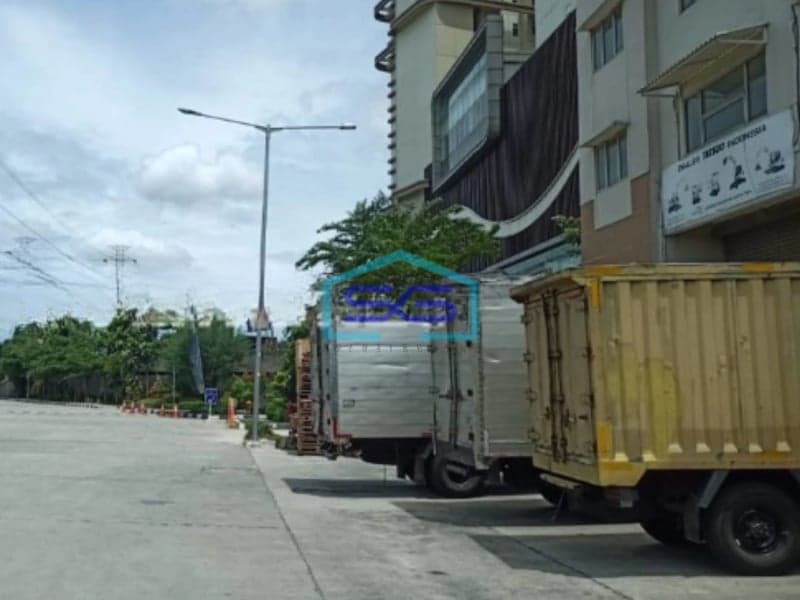 Dijual Gudang dan Kantor Pergudangan Daan Mogot Jakarta Barat Siap Pakai dan Kondisi Bagus LB 584m2