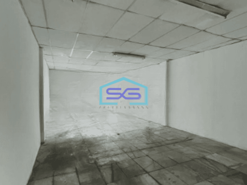 Disewakan Ruko Luas Bangunan   300 m² di Pluit Jakarta Utara Siap Pakai