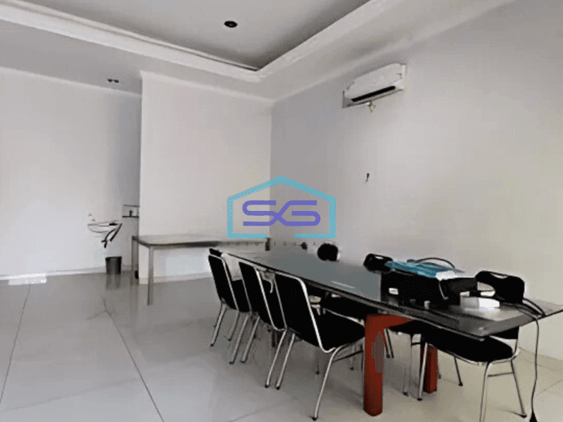 Disewa Gudang Bagus LB 1000 m² di Pergudangan Taman Tekno BSD City