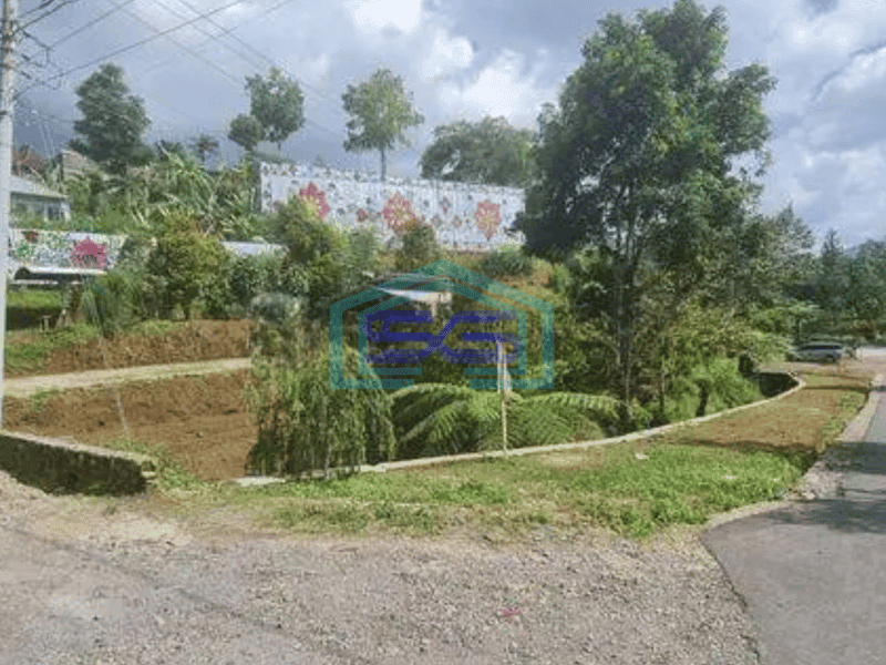 Dijual Tanah bagus di kemuning ngargoyoso karanganyar solo