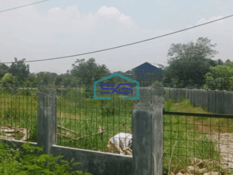 Dijual Tanah Luas 4300 m² Lokasi Sangat Startegis di Karawang Barat