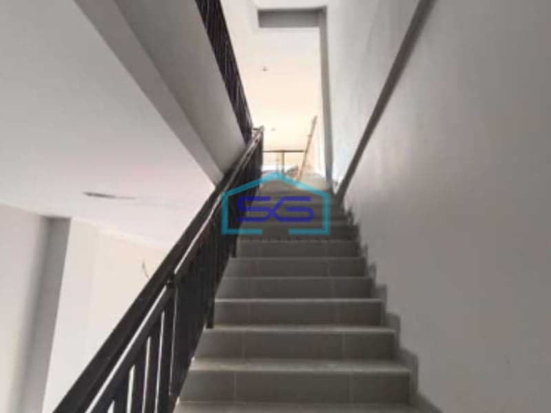 Disewakan Ruko 3 Lantai Luas Bangunan 243m2 di Kosambi Tangerang