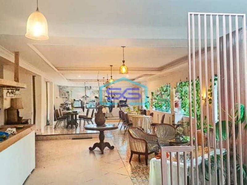 Disewakan Ruang Usaha Strategis di Sayap Aceh Bandung Tengah Kota Luas 200m2