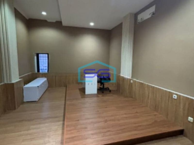 Dijual Ruko 4 Lantai di Kelapa Gading Jakarta Utara Sudah Renovasi Luas Bangunan 270m2