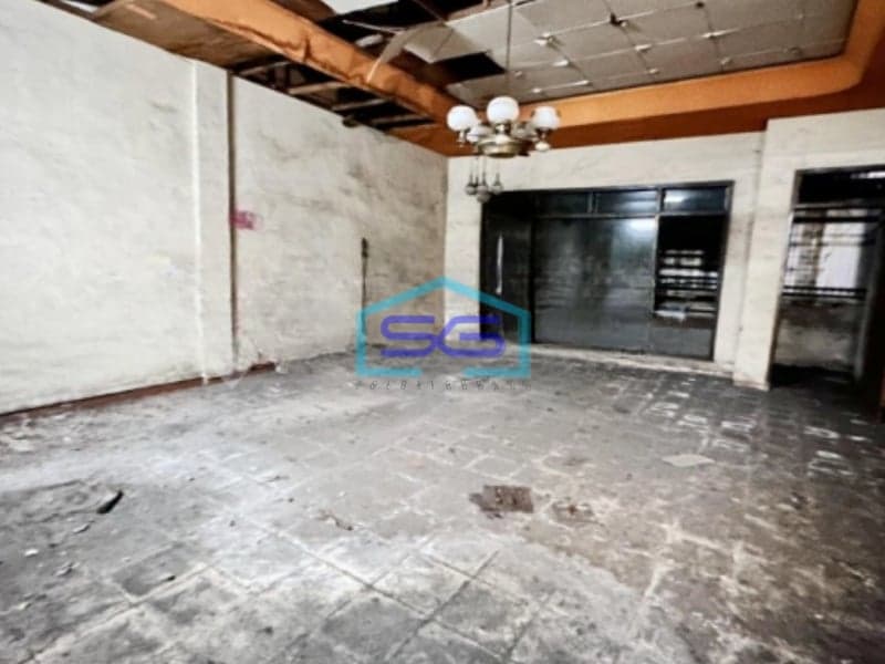 Disewakan Ruko Siap Pakai di Klojen Malang Luas Bangunan 720m2