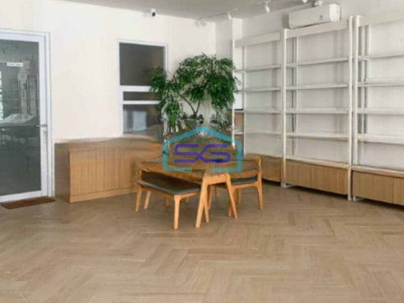 Dijual Ruko 3 Lantai Luas Bangunan 400 m² Lokasi Bebas Banjir di Tangerang