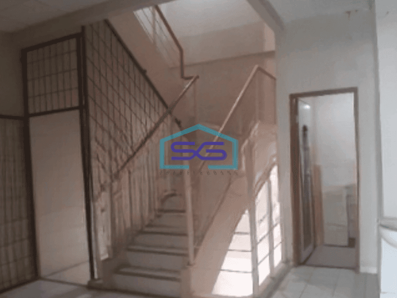 Disewakan Ruko Siap Pakai Luas Bangunan 256 m² di Bandengan Jakarta Utara