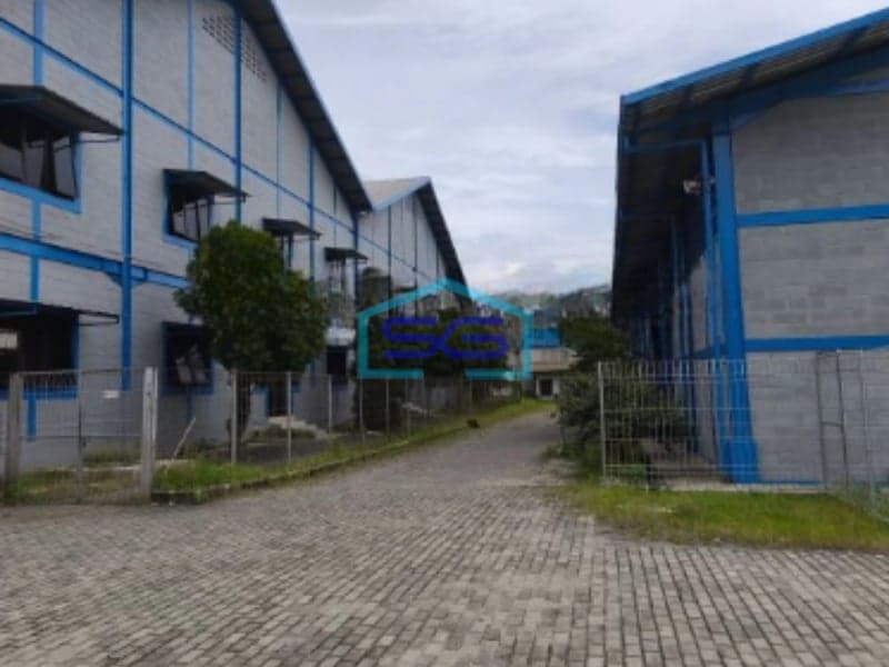 Disewakan Gudang Siap Pakai Akses Kontener 40ft Termurah di Tangerang Luas Bangunan 1104m2