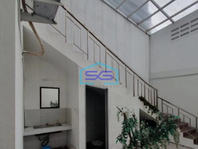 Dijual Ruko 3 Lantai Luas Tanah  198 m² Lokasi Batununggal Bandung