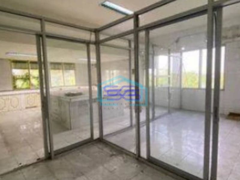 Disewakan Gudang ex Pabrik siap Pakai di Pasar Kemis Tangerang LT 27000m2