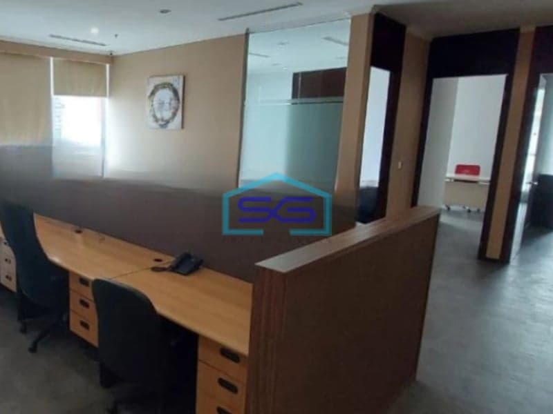 Disewakan Kantor Luas Bangunan 281 m² Lokasi Tanjung Duren Jakarta Barat