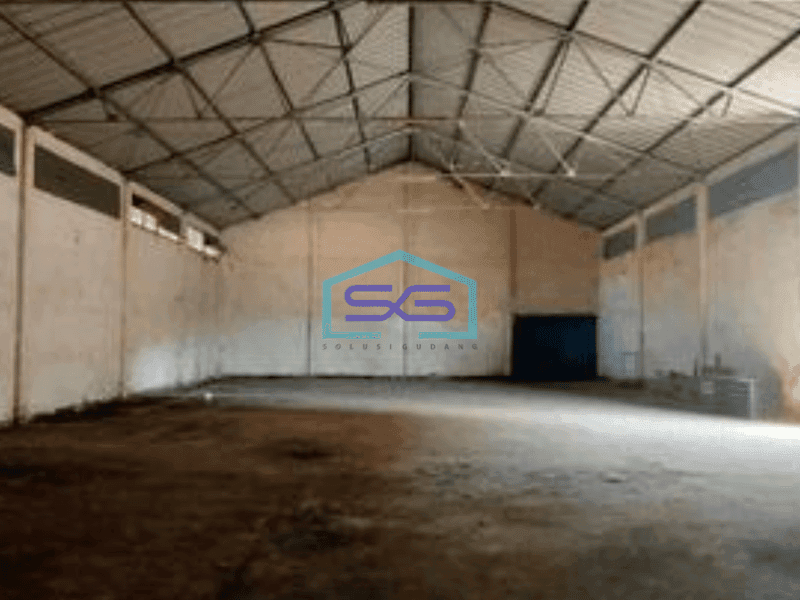 Disewakan Gudang Teluk Kumai Dekat Pelabuhan Perak Parkir Luas Surabaya