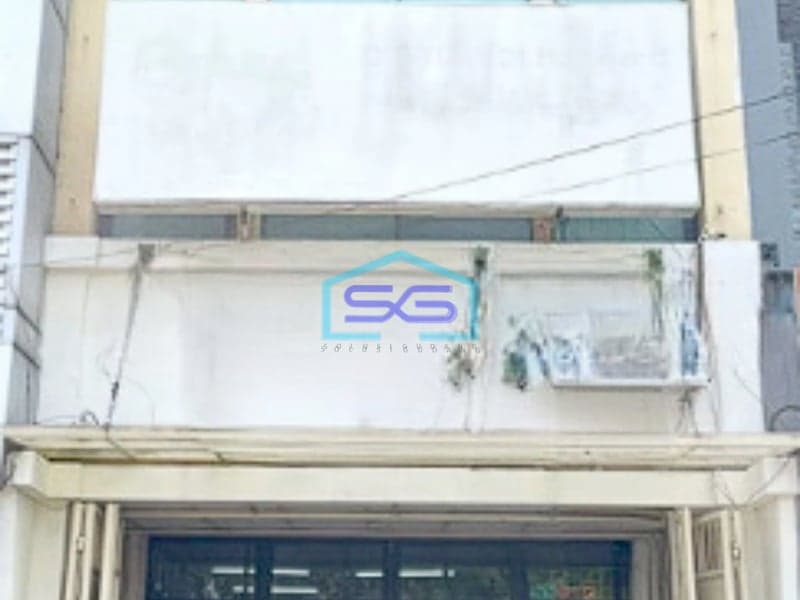 Dijual Cepat Ruko 3 lantai Lokasi Strategis di Citra garden Jakarta Barat LB 294m2