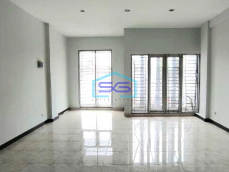 Dijual Ruko 3 Lantai Luas Bangunan  250 m² Lokasi Pasar Kaliki Bandung