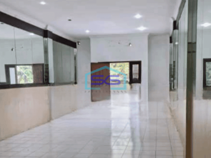 Disewakan Ruko 3 Lantai Luas Bangunan 283 m2 Lokasi Surabaya Kota