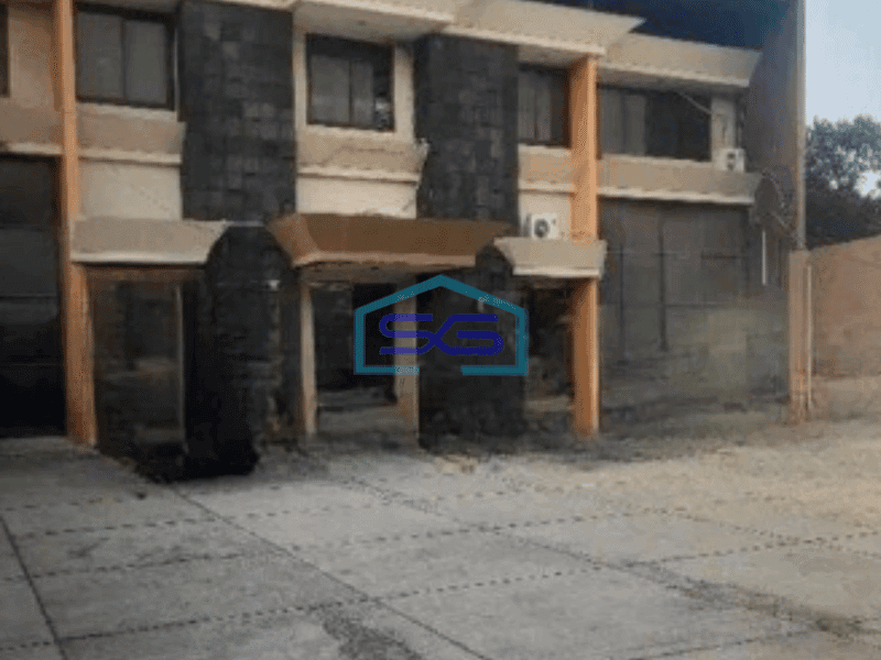 Disewakan Gudang Akses Mudah di Jalan Utama Meruya Utara Jakarta Barat Luas Tanah 2000 m²