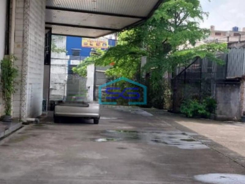 Dijual Gudang Sudah Renovasi SHM Luas Tanah 3700m2 di Jakarta Timur