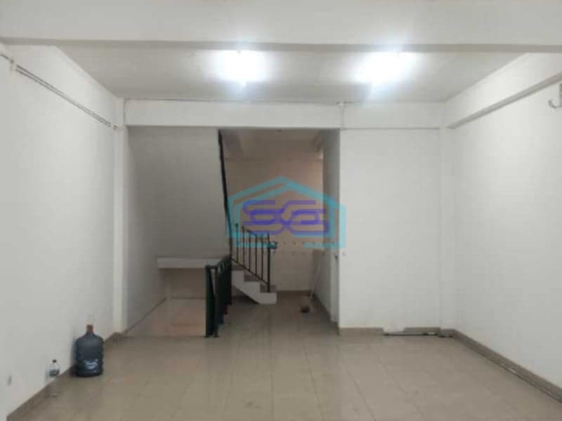 Disewakan Ruko Luas Bangunan  270 m² Lokasi di Jakarta Pusat