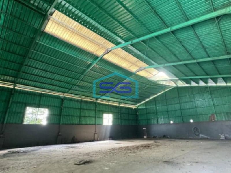 Disewakan Gudang Sudah Renovasi SHM Luas Tanah 660m2 di Bantar Gebang Bekasi Parkir Luas