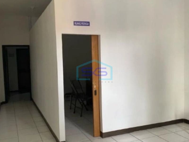Di jual cepat ruko 3 lt jl.Ciateul Ciateul, Bandung Luas Bangunan  135 m²