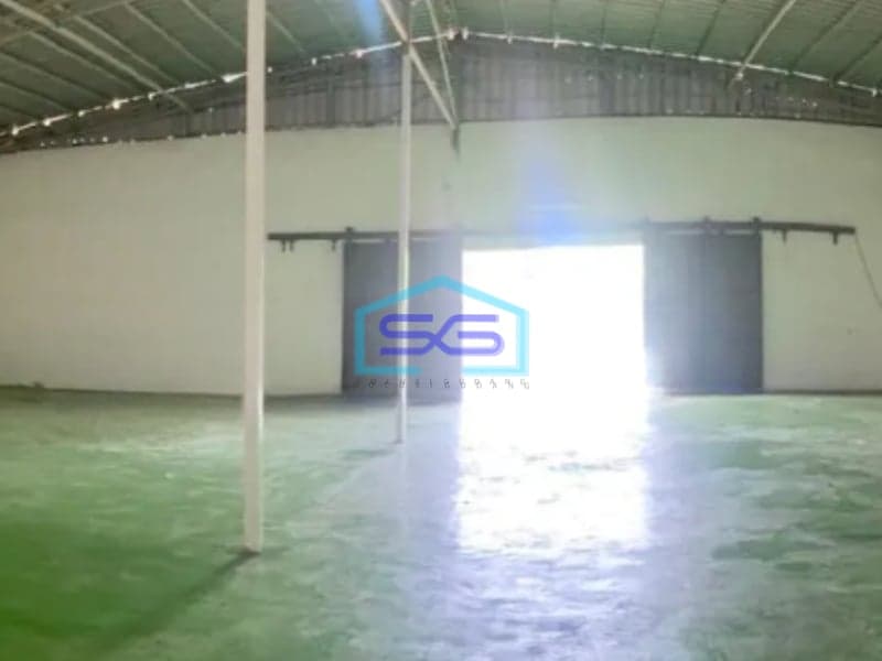 Disewakan Gudang Produksi Pasar Kemis Tangerang Luas Bangunan 2888 m²