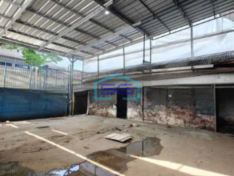 Dijual Gudang Luas Tanah  800 m²  di Cipondoh Tangerang Ada Kantor