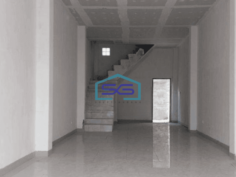 Dijual ruko 2 lantai BARU siap pakai di Kerobokan Bali