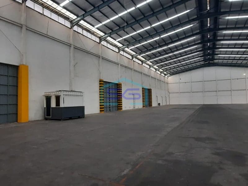 DISEWAKAN GUDANG LUAS DI AREA INDUSTRI JATAKE