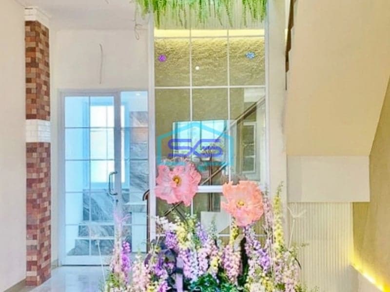 Dijual Ruko Siap Pakai Zona Komersil Strategis Ada Lift di Bintaro Tangerang Selatan LB 243m2