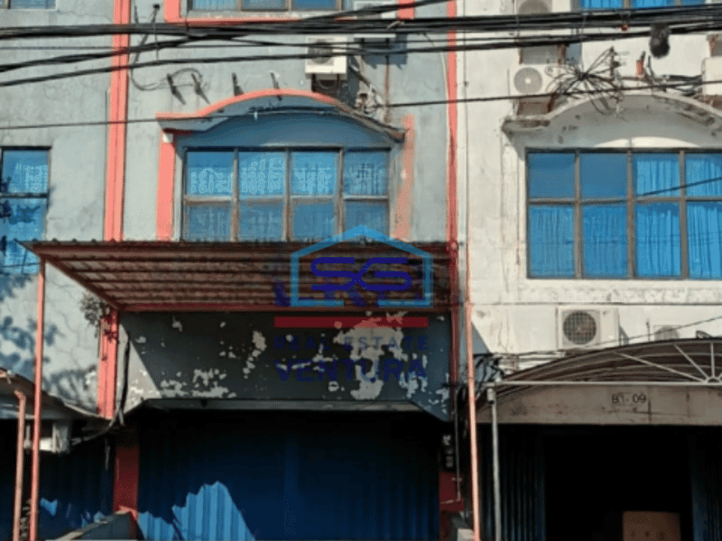Disewakan Ruko 3 Lantai Luas Tanah  216 m² Lokasi Surabaya Kota