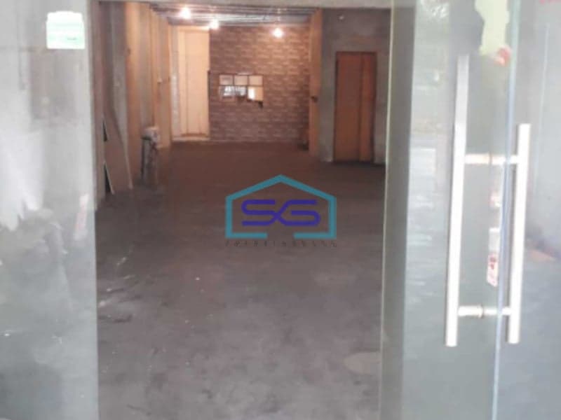 Disewakan Ruko 2 Lantai Luas Bangunan  260 m² Lokasi Gajah Mada Jakarta Pusat