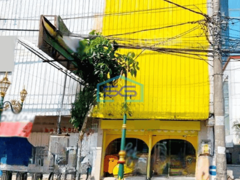 Disewakan Ruko 2 Lantai Siap Huni Luas Bangunan 140 m² LokasI Strategis di Malang