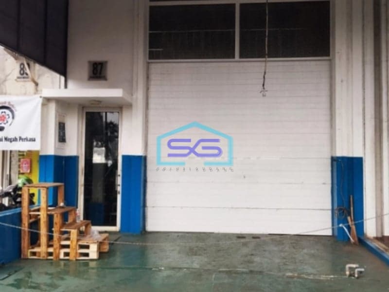 Dijual Gudang Sudah Renovasi Jadi 3 Lantai Di Bizpark Daan Mogot Jakarta Barat LT 120m2