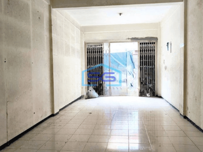 Disewakan Ruko 3 Lantai Luas Bangunan 150 m² di Malng Kota Lokasi Strategis Pusat Grosir