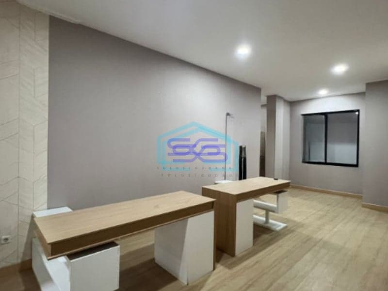 Dijual Ruko 3 Lantai Luas Tanah 156 m² di Kelapa Gading Jakarta Utara