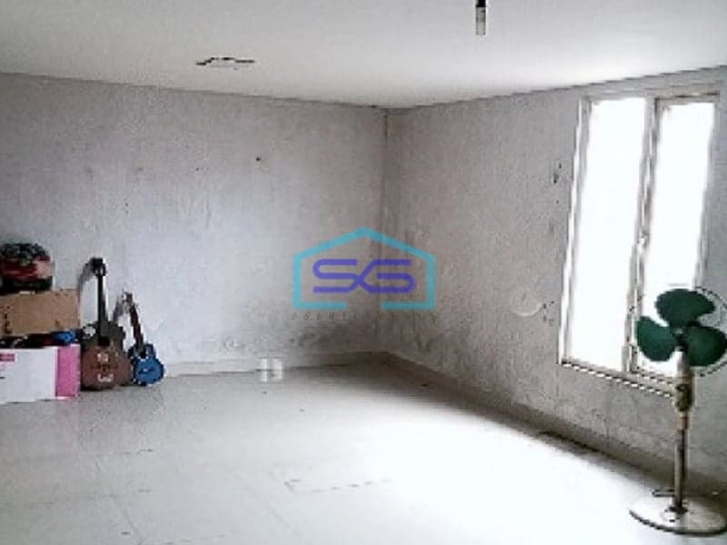 Dijual Bangunan Gudang Hhome Industri di Grogol Jakarta Barat LB 436m2