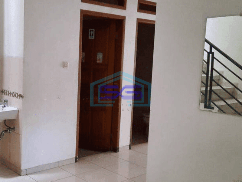 Dijual Ruko Luas Cocok Untuk Gudang di Regol Bandung