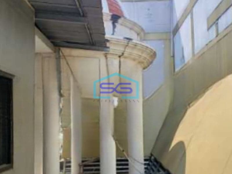 Disewakan Ruko Lokasi Strategis Luas Tanah 165 m² di Taman Palem Jakarta Barat