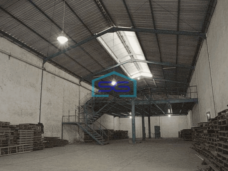 Disewakan gudang siap pakai 580 m2 di  Daan mogot