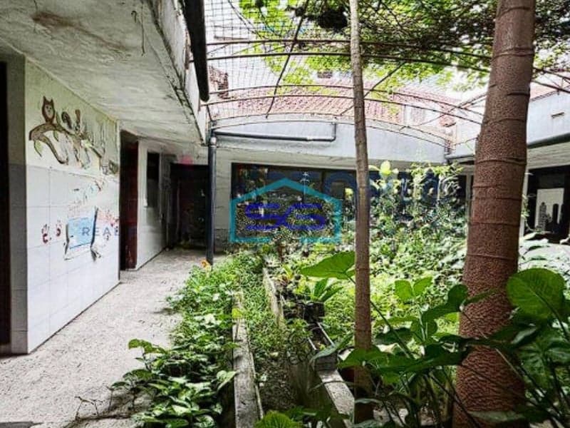 Disewakan Ruang Usaha Siap Pakai LB 700m2 Strategis Pinggir Jalan