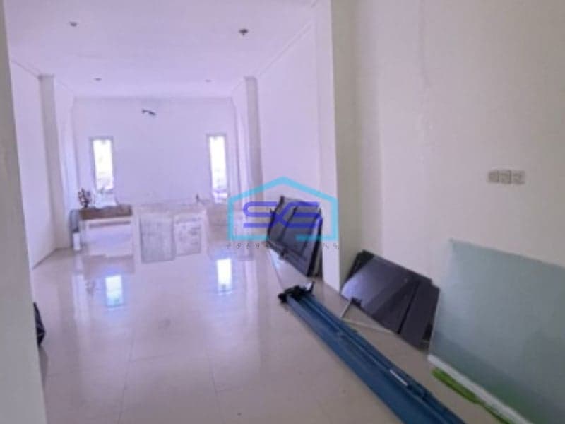 Disewakan Ruko 3 Lantai Luas Bangunan 202 m² Lokasi di Jakarta Utara