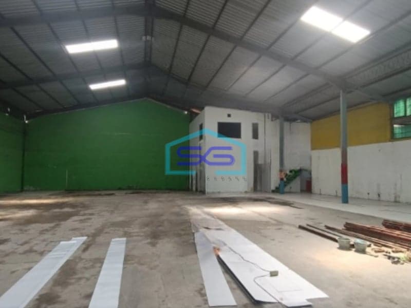 Disewakan Gudang Di Lokasi Strategis Mainroad Arteri Semarang Luas Bangunan  600 m²