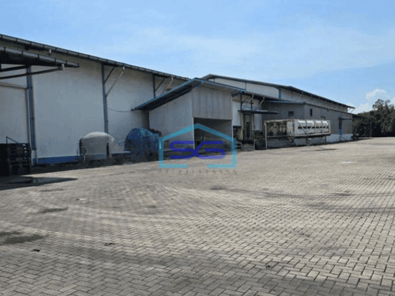 Disewakan Pabrik Kawasan Industri Di Legok Tangerang Banten LT 11000m2