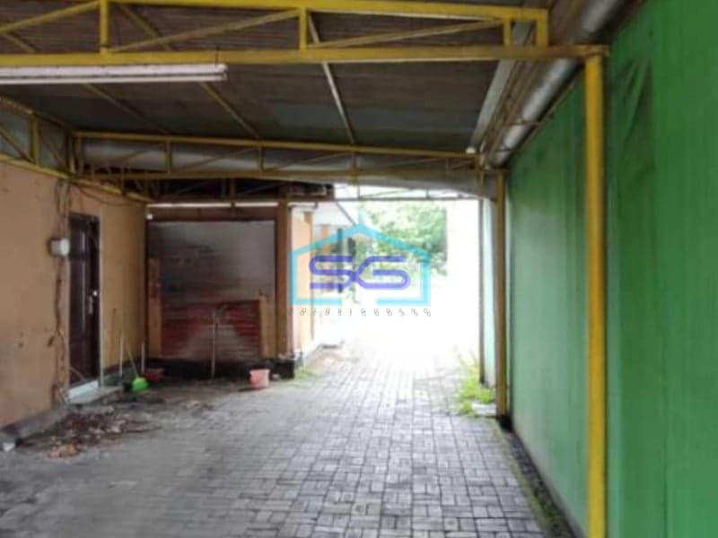 Disewakan Ruko Komersial, Di Am Sangaji, Sariharjo, Ngaglik, Sleman Luas Bangunan  500 m²