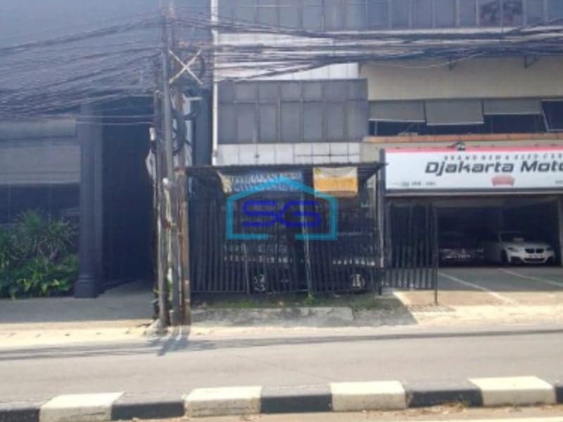 Di Sewakan Ruko 3 Lantai Di Daerah Super Komersil Radio Dalam Jakarta Selatan Luas Bangunan  450 m²