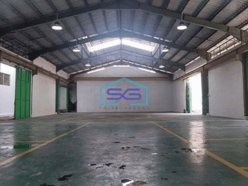 Disewakan Gudang Siap Huni Lokasi Pinggir Jalan Utama Cakung Jakarta Timur LT 5000m2