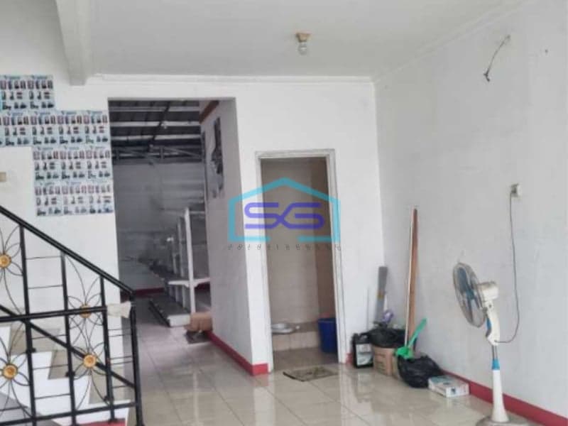 Dijual Ruko Luas Bangunan 200 m² Lokasi Bebas Banjir di Harapan indah Bekasi