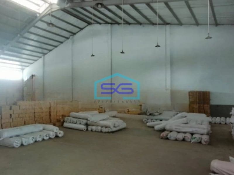 Disewakan Gudang Akses Container Lokasi Strategis di Cileunyi Bandung Luas Tanah 600 m²