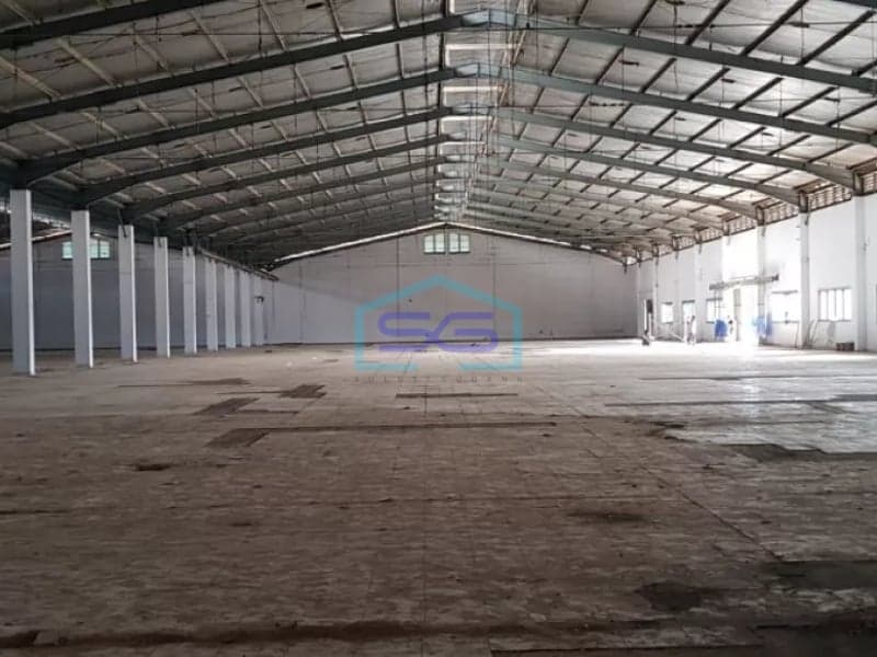 Disewakan gudang di Cakung luas bangunan 6000 meter